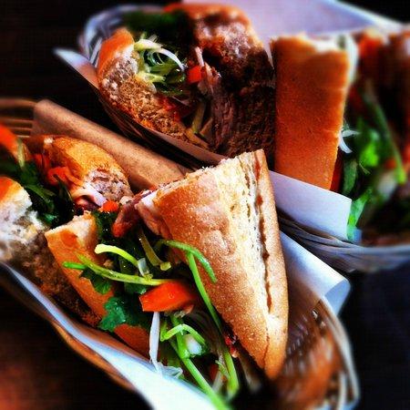 Co Co banh mi deli